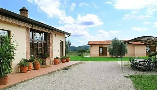 La Pulledraia Del Podere Montegrappa Farm stay *
